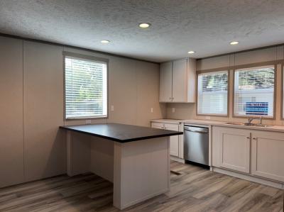 Photo 5 of 16 of home located at 4000 SW 47th Street, #A18 Gainesville, FL 32608