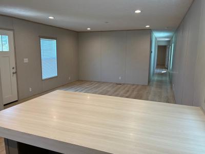 Photo 3 of 18 of home located at 10960 Beach Blvd., #583 Jacksonville, FL 32246