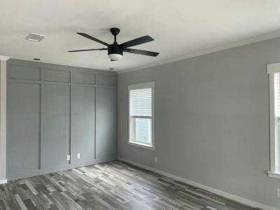 Photo 2 of 20 of home located at 7300 20th Street #556 Vero Beach, FL 32966