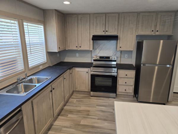 2024 CMH Manufacturing, Inc. mobile Home
