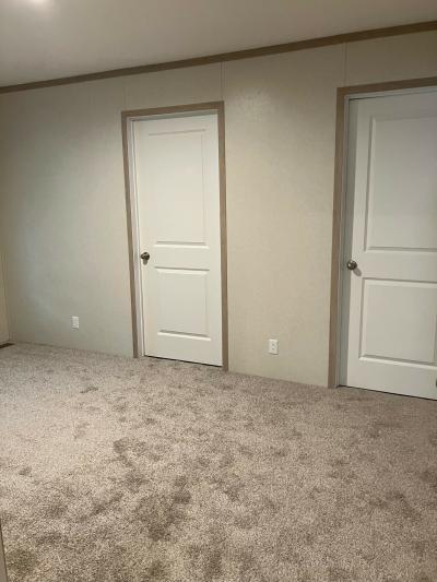 Photo 4 of 8 of home located at 2700 N Washington St #250M Kokomo, IN 46901