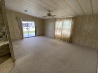 1985 WELL Doublewide Mobile Home