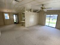 1985 WELL Doublewide Mobile Home