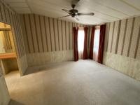 1985 WELL Doublewide Mobile Home