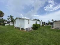 1985 WELL Doublewide Mobile Home