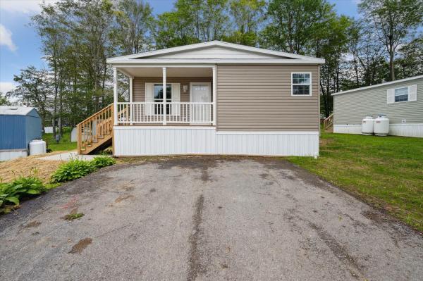 2025 Redman Homes 158 NWD-A-24405  Home