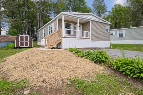 2025 Redman Homes 158 NWD-A-24405  Home