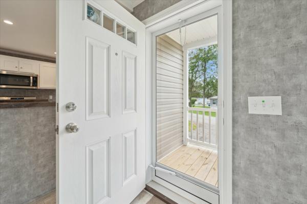 2025 Redman Homes 158 NWD-A-24405  Home