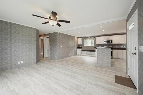 2025 Redman Homes 158 NWD-A-24405  Home