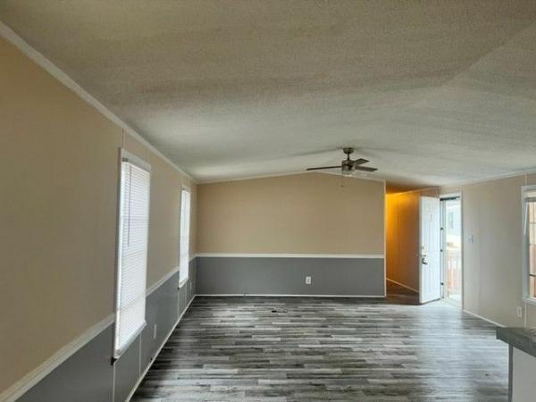2004 Oxford Homes Mobile Home For Sale
