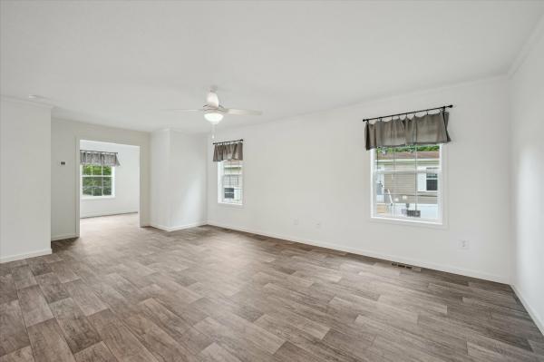 2025 Colony 156s A3S0443P  Home