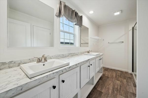 2025 Colony 156s A3S0443P  Home