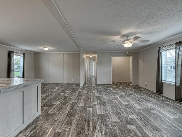2023 Clayton 375 95PLH28604BH23  Home