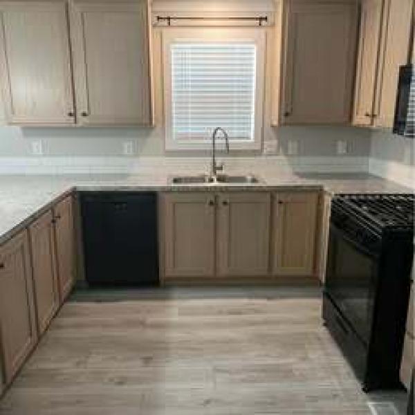 2025 ADVENTURE NORTHSHORE W PORCH  Home