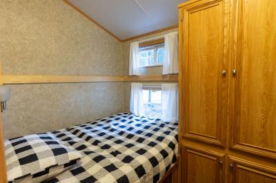 Photo 4 of 7 of home located at 261 Point Sebago Road, Lot S0858 Casco, ME 04015
