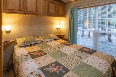 Photo 5 of 7 of home located at 261 Point Sebago Road, Lot S0858 Casco, ME 04015
