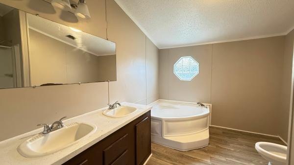 2000 Southern Energy Homes TEAK500563 Mobile Home