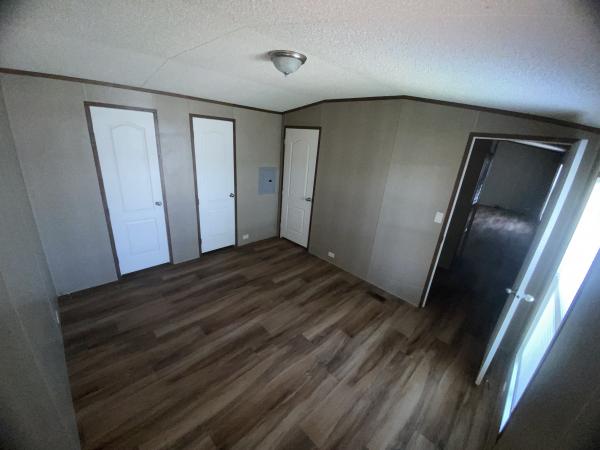 2022 S-1664-32C  Home