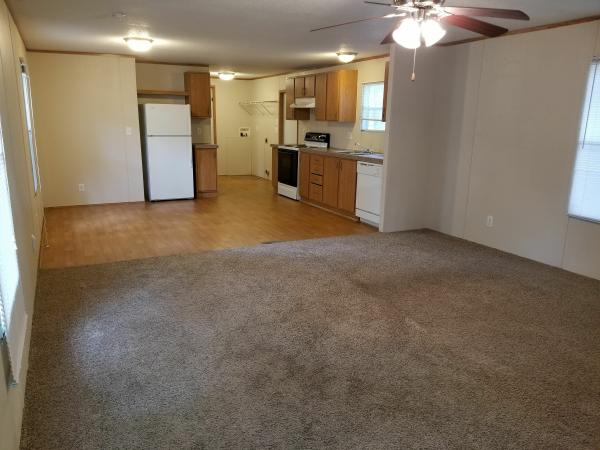 2004 Fleetwood Mobile Home For Sale