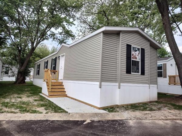 Photo 1 of 2 of home located at 2346 Wynch St. Lot 169 Indianapolis, IN 46234