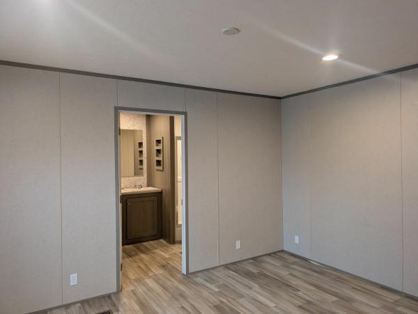 2024 Clayton Homes Inc Blazer Extreme Mobile Home