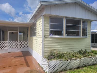 Mobile Home at 11 Kingsport Ave Palmetto, FL 34221