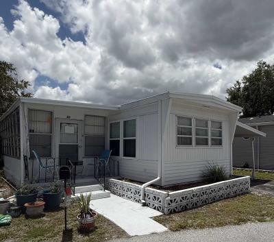 Photo 2 of 24 of home located at 28488 Us Highway 19 North #60 Clearwater, FL 33761