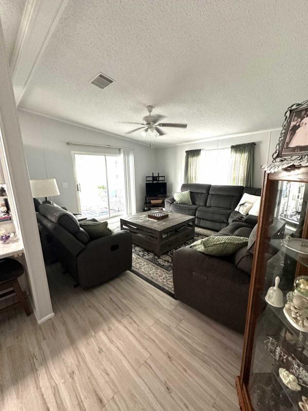 1992 PH Manufactured Home