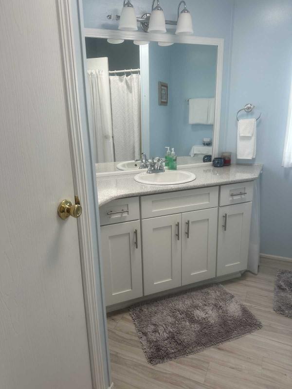 1992 PH Manufactured Home
