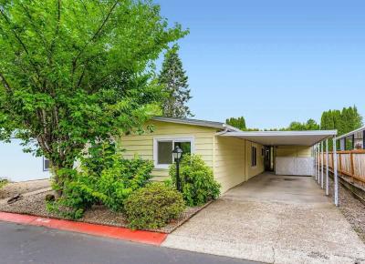 Photo 2 of 24 of home located at 100 SW 195th Avenue #9 Beaverton, OR 97006