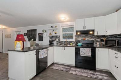 Photo 3 of 8 of home located at 1801 W 92nd Ave #338 Federal Heights, CO 80260