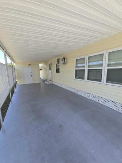 Photo 2 of 19 of home located at 18675 Us Hwy 19 N Lot 222 Clearwater, FL 33764