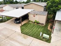 2017 CHAMPION HOME BUILDERS, INC. 06TC2864B Manufactured Home