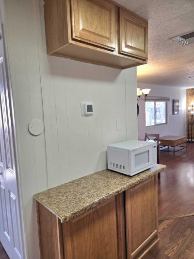 Photo 4 of 27 of home located at 17825 N. 7Th. St.#90 Phoenix, AZ 85022