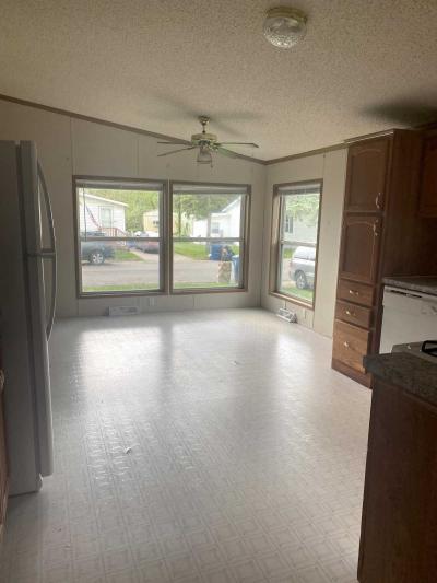 Photo 5 of 7 of home located at 1916 Borman Ct #56 Milford, MI 48381
