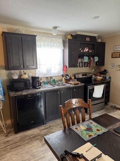 Photo 3 of 8 of home located at 4153 N Us Hwy 1 Lot 112 Fort Pierce, FL 34946