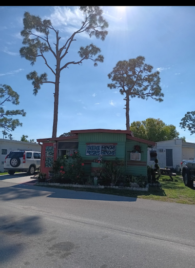Mobile Home at 19701 N Tamiami Trl Lot 101 North Fort Myers, FL 33903