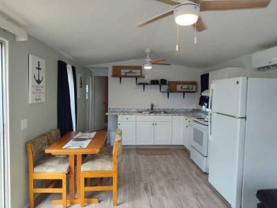 Photo 5 of 8 of home located at 2727 Us Hwy 441 SE Lot 52 Okeechobee, FL 34974