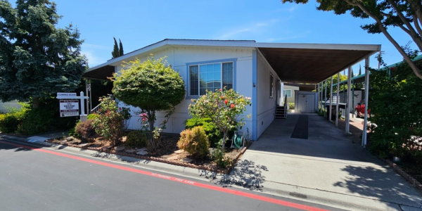 Photo 1 of 2 of home located at 690 Persian Dr #18 Sunnyvale, CA 94089