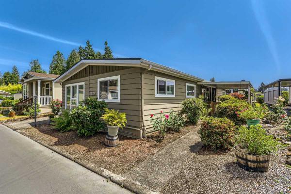 Photo 1 of 1 of home located at 11680 SW Royal Villa Dr Tigard, OR 97224