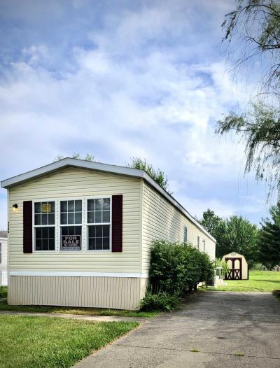 Photo 4 of 17 of home located at 5984 Hazel Dr Florence, KY 41042