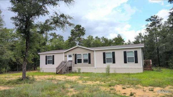 Photo 1 of 2 of home located at 394 Majestic Road Defuniak Springs, FL 32433