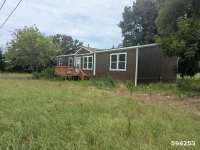 Mobile Home at 471 County Road 149 Gainesville, TX 76240