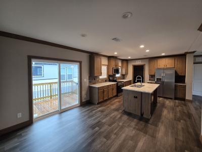 Photo 4 of 10 of home located at 600 Mill Run Avenue Kyle, TX 78640