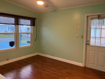 Photo 4 of 14 of home located at 475 Towerwood Blvd Lake Wales, FL 33859