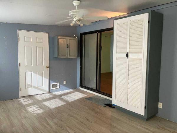 1988 Manufactured Home