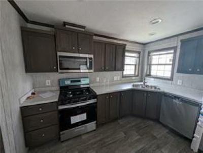 Photo 2 of 13 of home located at 2898 Route 9W Lot 54 New Windsor, NY 12553