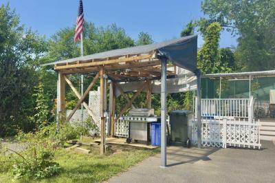 Photo 3 of 25 of home located at 229 Miller St E6 Ludlow, MA 01056