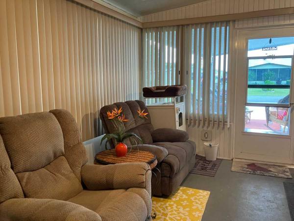 1986 Manufactured Home