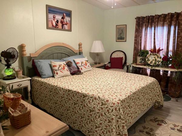 1986 Manufactured Home
